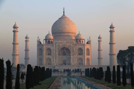 Vista del Taj Mahal al atardecer, Agra, India. Foto de alta calidad