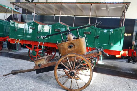 Foto de Carro ferroviario antiguo en el Museo Nacional del Ferrocarril en Pietrarsa, Campania, Italia - Imagen libre de derechos