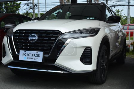 Foto de PASAY, PH - SEPT 17 - Nissan kicks e power at Philippine International Motor Show on September 17, 2022 in Pasay, Philippines. P.I.M.S. is a car show event held in Philippines. - Imagen libre de derechos
