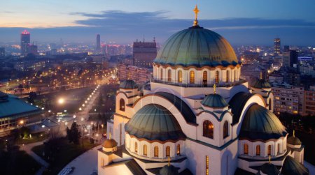 Foto de Vista de San Sava, iglesia ortodoxa en Belgrado, Serbia. - Imagen libre de derechos