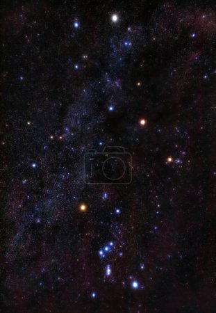 Foto de Cielo estrellado de la Vía Láctea fotografiado con lente gran angular. - Imagen libre de derechos
