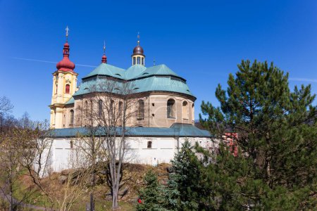 Foto de Basílica barroca de la Virgen María Visitante, lugar de peregrinación, Hejnice, República Checa - Imagen libre de derechos