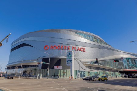 Téléchargez les photos : Edmonton (Alberta). 30 mars 2023. Rogers Place un aréna intérieur polyvalent à Edmonton, Alberta, Canada. - en image libre de droit