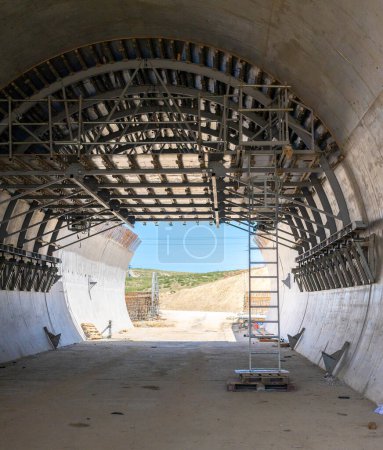 Engineering Excellence: Ein detaillierter Blick in ein modernes Tunnelbauprojekt