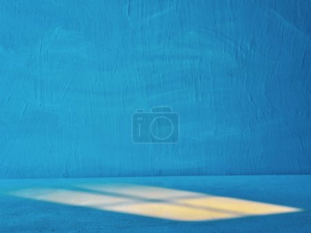 Foto de Sombra Diagonal Azul en Pared Texturizada. Fondo de presentación del producto - Imagen libre de derechos