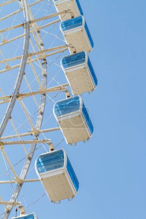 Photo for Ferris wheel Rio Star in Rio de Janeiro, Brazil - March 05, 2023: Ferris wheel Rio Star, one of the main tourist attractions of Rio de Janeiro. - Royalty Free Image