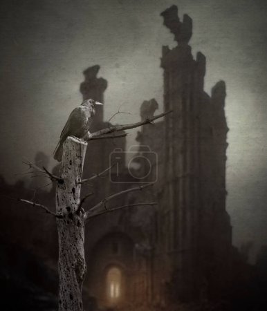 Téléchargez les photos : Crow perched on a bare tree against an apocalyptic background. Grunge and textured. - en image libre de droit