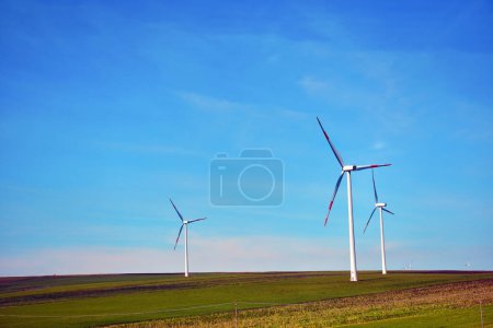 Foto de Wind turbines alberobello puglia italy - Imagen libre de derechos
