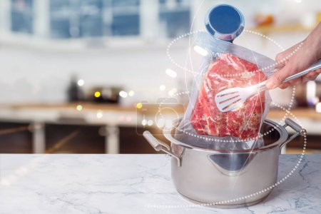 Das Konzept, vakuumverpacktes Fleisch bei niedrigen Temperaturen zu kochen.