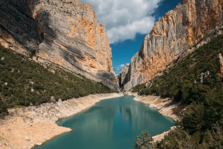 Téléchargez les photos : Congost de Mont Rebei gorge in Catalonia, Spain in summer. - en image libre de droit