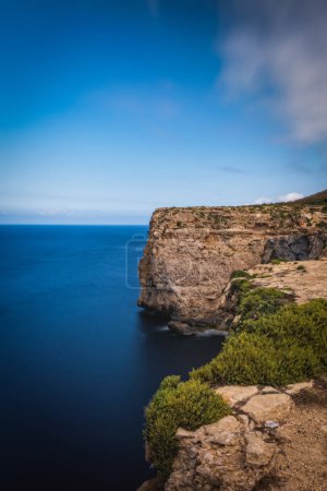 Dingli Cliffs, Küste von Malta. Langzeitbelichtungsbild, Juni 2023