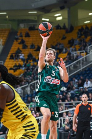 Téléchargez les photos : 3 NATE WOLTERS of Panathinaikos BC during the Euroleague, Round 18, match between Panathinaikos BC and Fenerbahce Beko Istanbul at Oaka Altion on January 10, 2023 in Athens, Greece. - Credit: Stefanos Kyriazis/LiveMedi - en image libre de droit