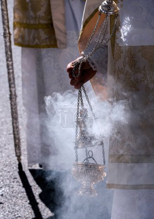 Censer de plata o alpaca para quemar incienso en la semana santa, España