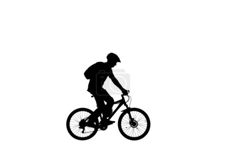 Téléchargez les photos : Vue latérale sur la silhouette noire du cycliste en casque de vélo et avec sac à dos sur fond blanc. Bicycliste masculin pédalant et faisant du vélo de sport. Voyager, s'entraîner, se reposer activement. Sport actif - en image libre de droit