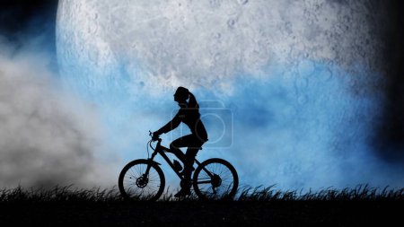 Téléchargez les photos : Silhouette d'une fille en vélo sur fond de lune bleue - en image libre de droit