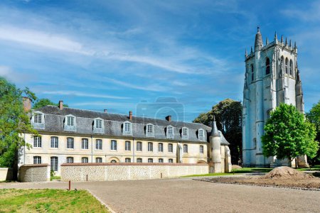 Téléchargez les photos : Tour Saint Nicolas de l'Abbaye Notre-Dame du Bec, Le Bec-Hellouin, Normandie, France - en image libre de droit