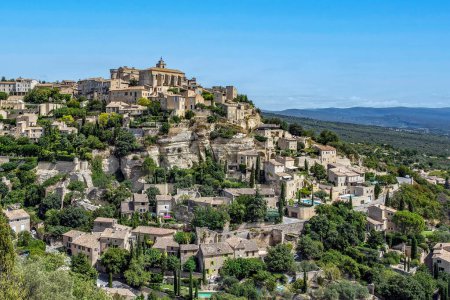Village médiéval de Gordes dans la vallée du Luberon en Provence, France