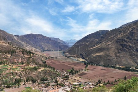 Foto de El Valle Sagrado de los Incas en los Andes del Perú - Imagen libre de derechos