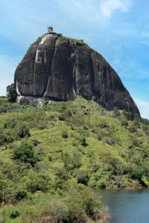 Foto de El Penon de Guatape, Roca de Guatape, Departamento de Antioquia, Colombia - Imagen libre de derechos