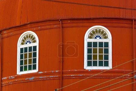 Téléchargez les photos : Alajuela Costa Rica 05. Février 2021 Cathédrale d'Alajuela église avec dôme rouge orange à Alajuela Costa Rica en Amérique centrale. - en image libre de droit