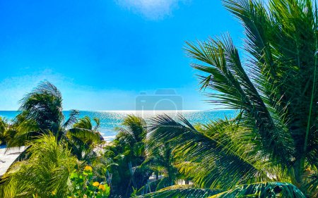 Holbox Quintana Roo Mexique 16. Mai 2022 Bar sur le toit avec piscine et vue panoramique sur la plage et le banc de sable avec de l'eau turquoise sur l'île Isla Holbox à Quintana Roo Mexique.