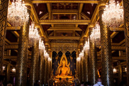 Photo for Phra Phuttha Chinnarat buddha statue in vihara ubosot for thai people travelers travel visit respect praying at Wat Phra Si Rattana Mahathat or Yai Temple on October 28, 2022 in Phitsanulok, Thailand - Royalty Free Image
