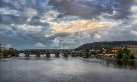 Foto de Puente de Carlos en Praga, República Checa. - Imagen libre de derechos