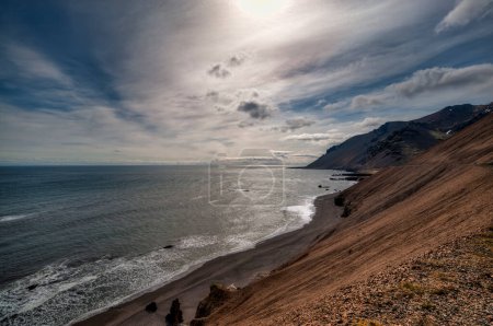 Téléchargez les photos : Paysages Le périphérique en Islande. - en image libre de droit
