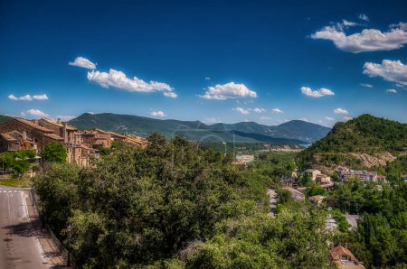 Téléchargez les photos : Ansa est une ville pyrénéenne de la province de Huesca, dans la région de Sobrarbe et la Communauté autonome d'Aragon - en image libre de droit