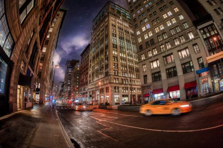 Téléchargez les photos : New York, prise de vue nocturne - en image libre de droit