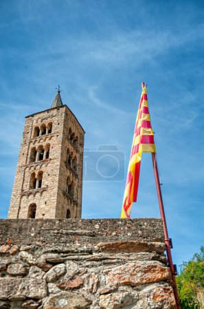 Son is a town in the municipality of Alto Aneu, in the province of Lerida, Catalonia, Spain._
