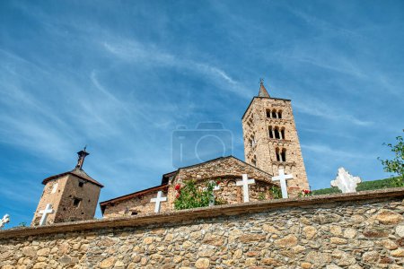 Son is a town in the municipality of Alto Aneu, in the province of Lerida, Catalonia, Spain._