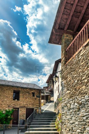 Pal es un centro poblacional del Principado de Andorra situado en la parroquia de La Massana.. _