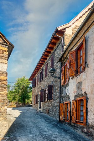 Arres est une ville espagnole appartenant actuellement à la commune de Bailo, en Jacétanie, province de Huesca, Aragon.