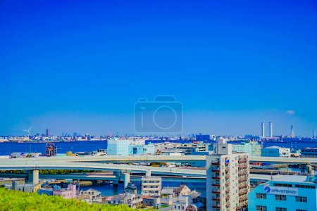 Téléchargez les photos : Une vue depuis le parc des collines où vous pouvez voir le port. Lieu de tournage : Naka -ku, Yokohama -shi - en image libre de droit