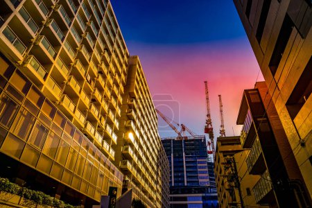Image of sunset in the city. Shooting Location: Koto -ku, Tokyo