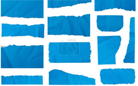 Téléchargez les photos : Ensemble de papier bleu clair déchiré avec espace de copie blanc pour votre message. isolé sur fond blanc avec des chemins de coupe pour le travail de conception espace libre vide - en image libre de droit