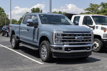 Photo for Kokomo - July 30, 2023: Ford F-250 Super Duty Crew Cab display at a dealership. Ford offers the F250 in utility service models. - Royalty Free Image