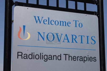 Téléchargez les photos : Indianapolis - 2 novembre 2023 : Installation de fabrication de Novartis. Novartis fabrique des médicaments radioligand pour lutter contre le cancer. - en image libre de droit