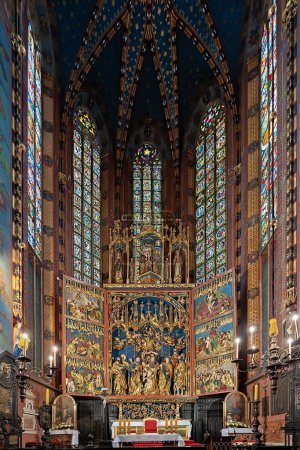 Téléchargez les photos : Retable du XVe siècle à la basilique Saint-Marie de Cracovie, Pologne - en image libre de droit