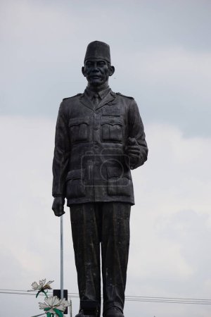 Téléchargez les photos : La statue de Bung Karno, premier président indonésien - en image libre de droit