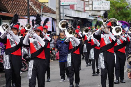 Foto de Indonesian carnival to celebrate pancasila day - Imagen libre de derechos