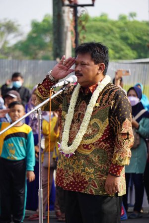 Téléchargez les photos : Marhaen Djumadi, Plt. Régent de Nganjuk, Java oriental Indonésie - en image libre de droit