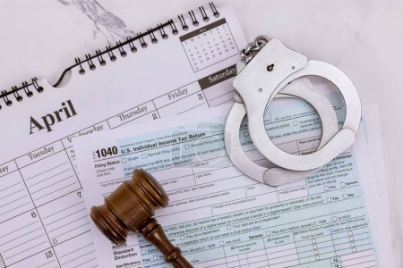 Criminal liability for tax evasion in America, filing file US Individual Income Tax Returns