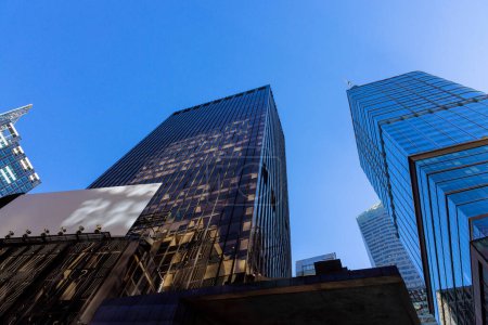 Manhattan New York City États-Unis gratte-ciel immeubles de bureaux formant un paysage urbain moderne.