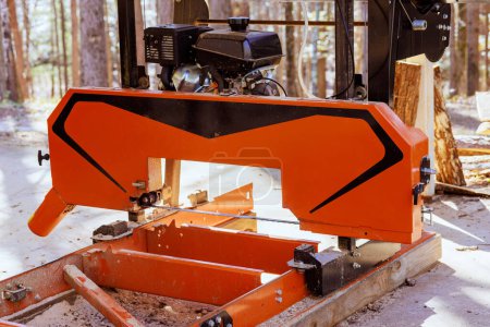 Logs are machined using sawmill equipment, which saws tree trunks on planks