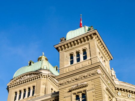 Téléchargez les photos : Bern, Switzerland: Federal Palace headquarters of the Swiss Confederation - en image libre de droit