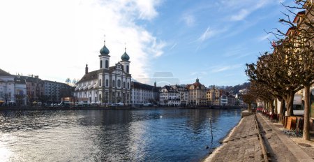 Téléchargez les photos : Lucerne, Switzerland: Old city center of the lake town. - en image libre de droit