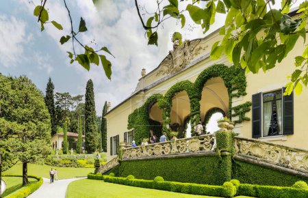 Téléchargez les photos : Lenno, Italie : Parc et Villa del Balbianello au lac de Côme. - en image libre de droit