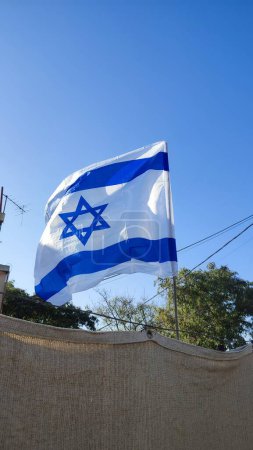 Téléchargez les photos : Drapeau bleu blanc d'Israël, étoile symbole israélien de Magen David. Photo de haute qualité - en image libre de droit